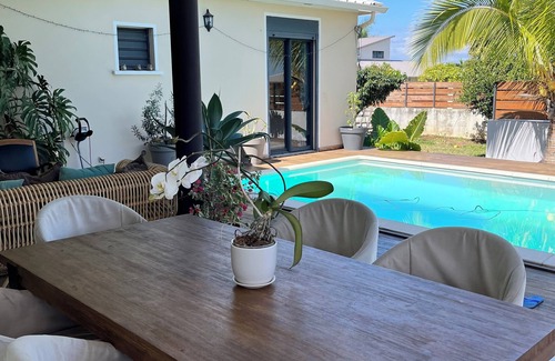 Le Centre House | Villa. Saint Louis, Reunion Island National Park