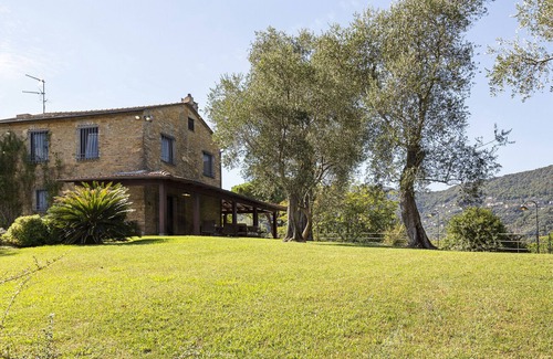 San Massimo Villa | Villa San Massimo with pool by Wonderful Italy