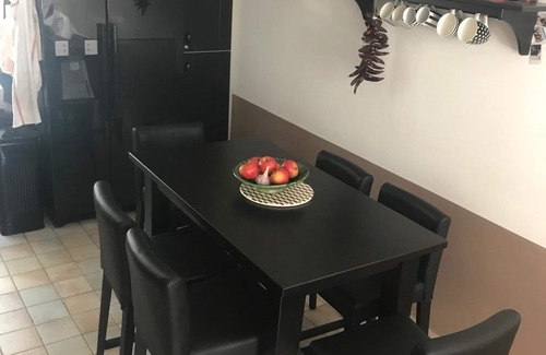 Aigues-Mortes Medieval City House | “VILLA SANDY HOOK” BEAUTIFUL HOUSE INTRA MUROS PRIVATE POOL IN TREE PATIO