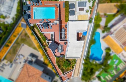 Armacao de Pera Villa | Villa Santa Rosa by Algarve Vacation