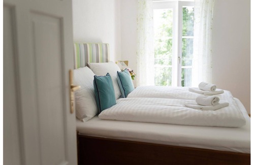 Velden am Worther See Apartment | Villa Schwertführer Top 2
