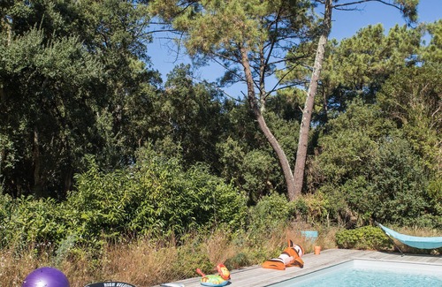 Les Estagnots Villa | VILLA SECRETE 16 pers+ plage des estagnots and lac d'hossegor within walking distance
