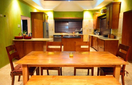 Black River Villa | Villa Serene Jewel of Black River 4 bedroom 5bathrooms