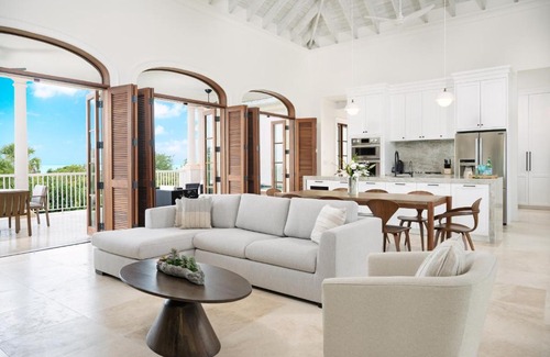 Long Bay Villa | Villa Shambhala 3 BR