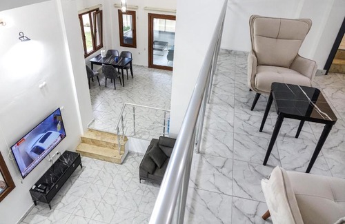Urla Apartment | Villa SK Pool & Sauna