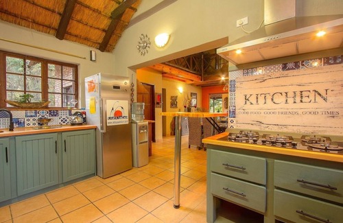 Marloth Park Villa | Villa - Sleeps 10 - Pool - Patio - Housekeeping