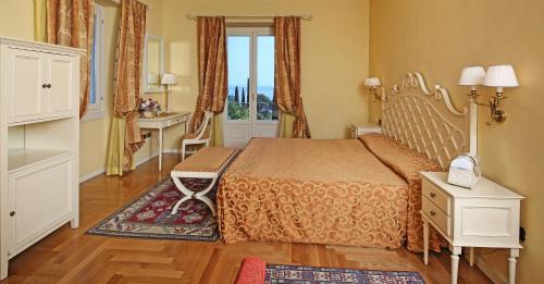 Gardone Riviera Hotel | Villa Sofia Hotel