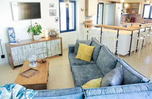 Adele Villa | Villa Stefania with Pool