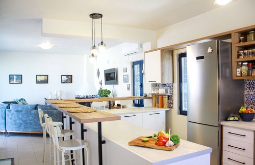 Adele Villa | Villa Stefania with Pool