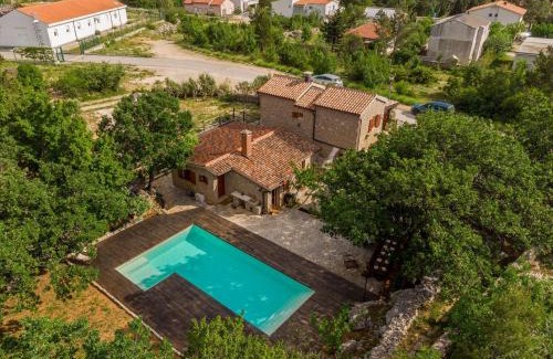 Seline Villa | Villa Stone House Magarac
