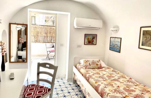 Marina Piccola House | Villa Striano Capri