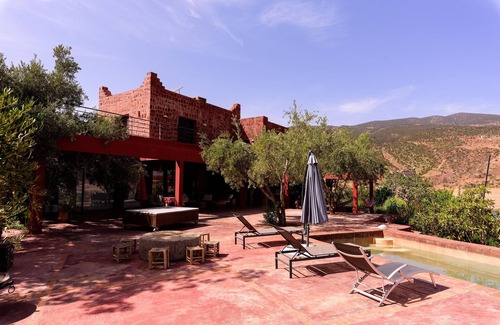 Bine el Ouidane Villa | Villa sur le lac Dans le Respect de la Nature