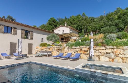 La Garde-Freinet Villa | Villa Suzanne