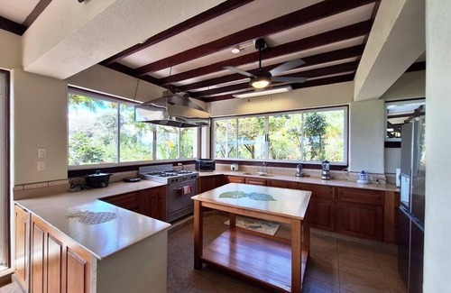 Rincon House | Villa Sweet Mantilla