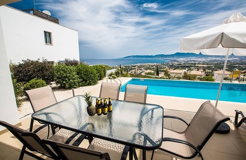 Latchi Villa | Villa Tavrou Dyo - Luxury 3 Bedroom Latchi Villa with Private Pool - Stunning.