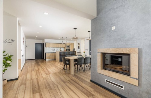 Vrznaveri Villa | Villa Tea - beautiful, modern villa with large pool and garden near Poreč