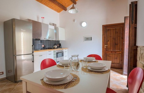 Casa Papa Villa | Villa Tormalina: An elegant and welcoming villa in a quiet position, surrounded by the Sicilian countryside, with Free WI-FI.