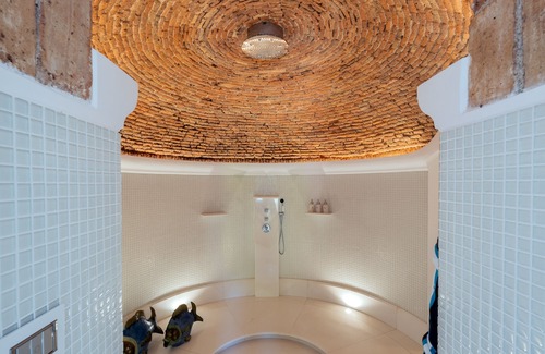 Arienzo Hotel | Villa Treville