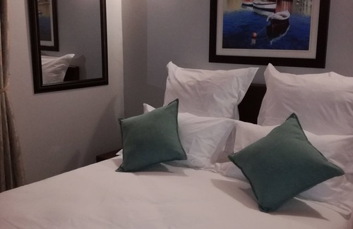 Margate Bed & Breakfast | Villa Tropicana