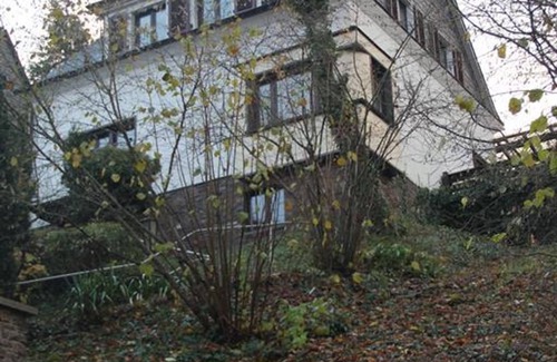 Cochem House | Villa Tusculana - Holiday home, shower and bath, WC, sleeps 4 or more