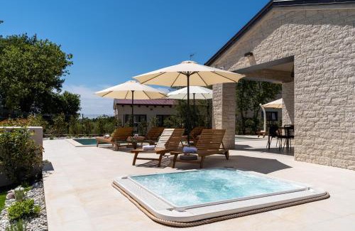 Kadumi Villa | Villa Ursaria - Deluxe Istrian Escape