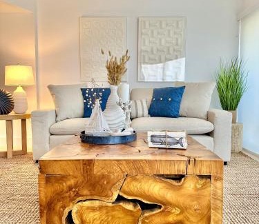 Key Largo Apartment | Villa Valbuena Aqua Vista Key Largo Marina Pickleball Remodeled 2025