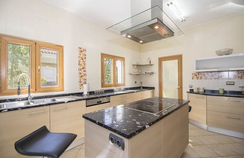 Vale do Garrao Villa | Villa Valentina | 5 Bedrooms | Super Quiet | Quinta do Mar