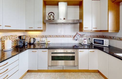 Mataro Villa | VILLA VALENTINA