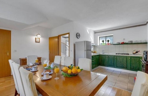 Tucepi Villa | Villa Vanela with infinity pool and fantastic sea views