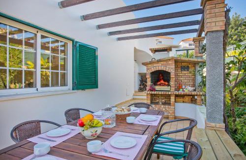 Patio Villa | Villa Vanessa by Villa Plus