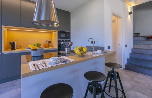 Colico Villa | Villa Ventobreva, Colico, Italy