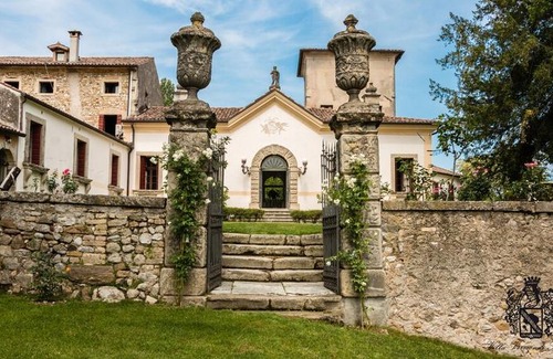 Colle Umberto Villa | Villa Verecondi Scortecci