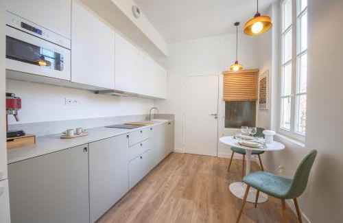 Avignon City Centre Apartment | Villa Victor Hugo by Odomo