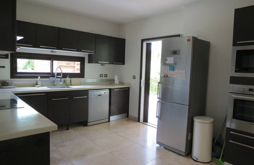 St Gilles-les-Bains Villa | Villa 'Vinlie' with swimming pool 100 metres from the beach and lagoon of La Saline