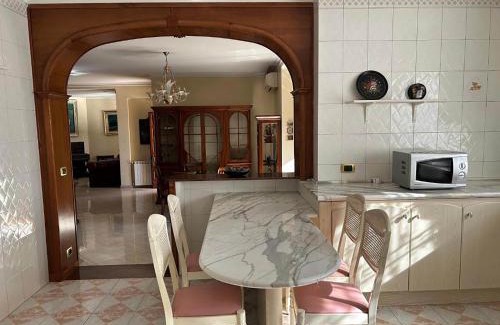 Zona XVIII Capannelle Apartment | Villa Visconti - Anagnina by GHOR