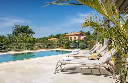 Diklici Villa | Villa Vita by Villas Guide