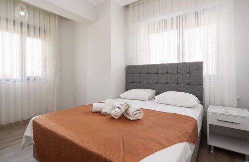 Kadriye Villa | Villa w Jacuzzi, Private Pool, Garden in Antalya