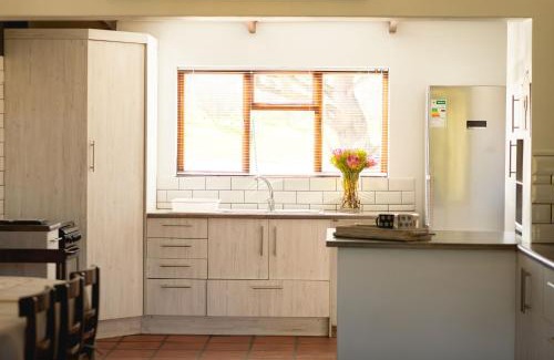 Theewaterskloof Villa | Villa Wal Farmstay