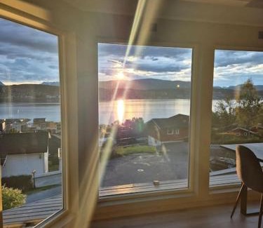 Tromso Apartment | Villa with amazing view! Free Parking