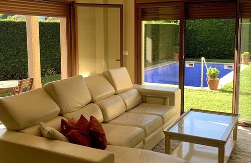 Moana Ski Chalet | Villa With Garden and Pool - In Moaña - Rias Baixas