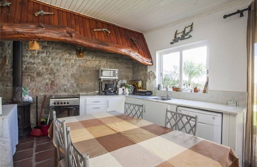 Torres Vedras House | Villa with pool 2 kms from the sea