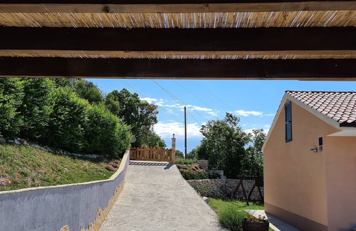 Klis House | Villa With Pool, Peaceful Oaza United With Nature Near Split