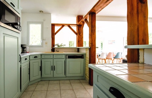 La Turballe Villa | Villa with private pool, spa, beach and shops within walking distance