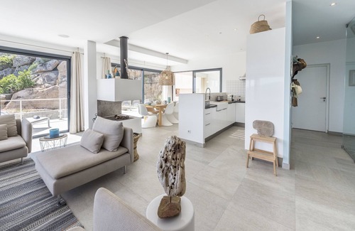 Coti-Chiavari Villa | Villa with sea view and heated pool in Coti-Chiavari