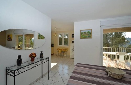 Saint-Julien Villa | VILLA with stunning views and private access to Lake Esparron de Verdon