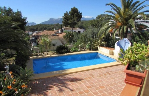 Urbanitzacio la Fustera Villa | Villa with two bedrooms and private pool in a quiet area