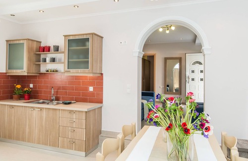 Drosia Villa | VILLA YAKINTHI for memorable holidays