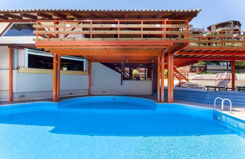 Malevizi Villa | VILLA ZEUS/ESTATE KARES