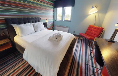 Walsall Hotel | Village Hotel Birmingham Walsall