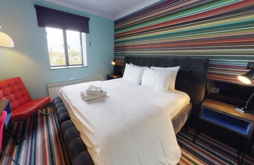 Walsall Hotel | Village Hotel Birmingham Walsall